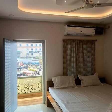 Hotel Grand View Puri Esterno foto
