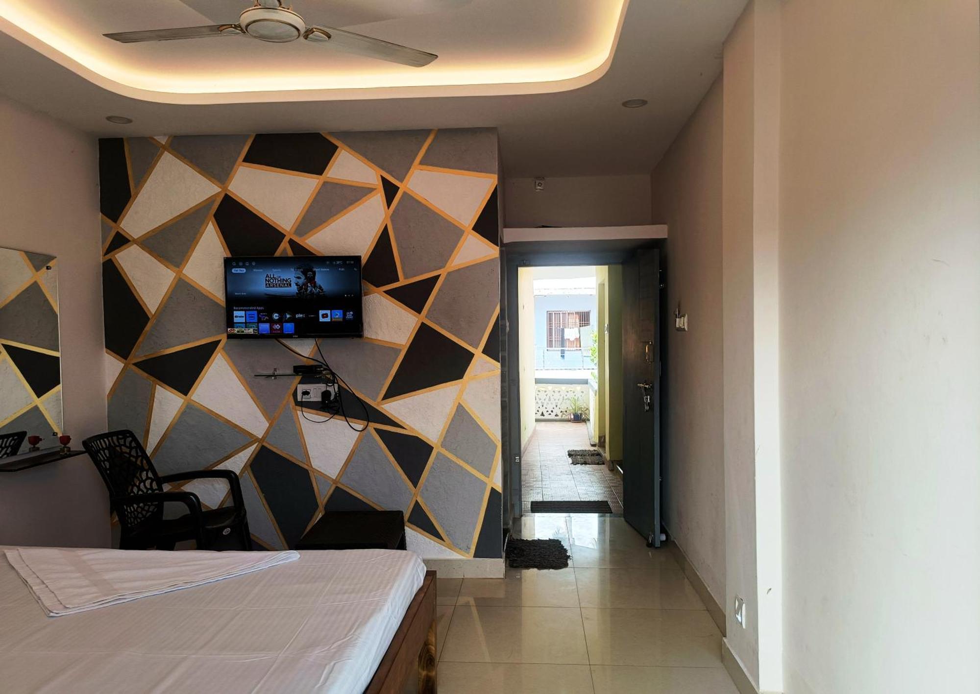 Hotel Grand View Puri Esterno foto